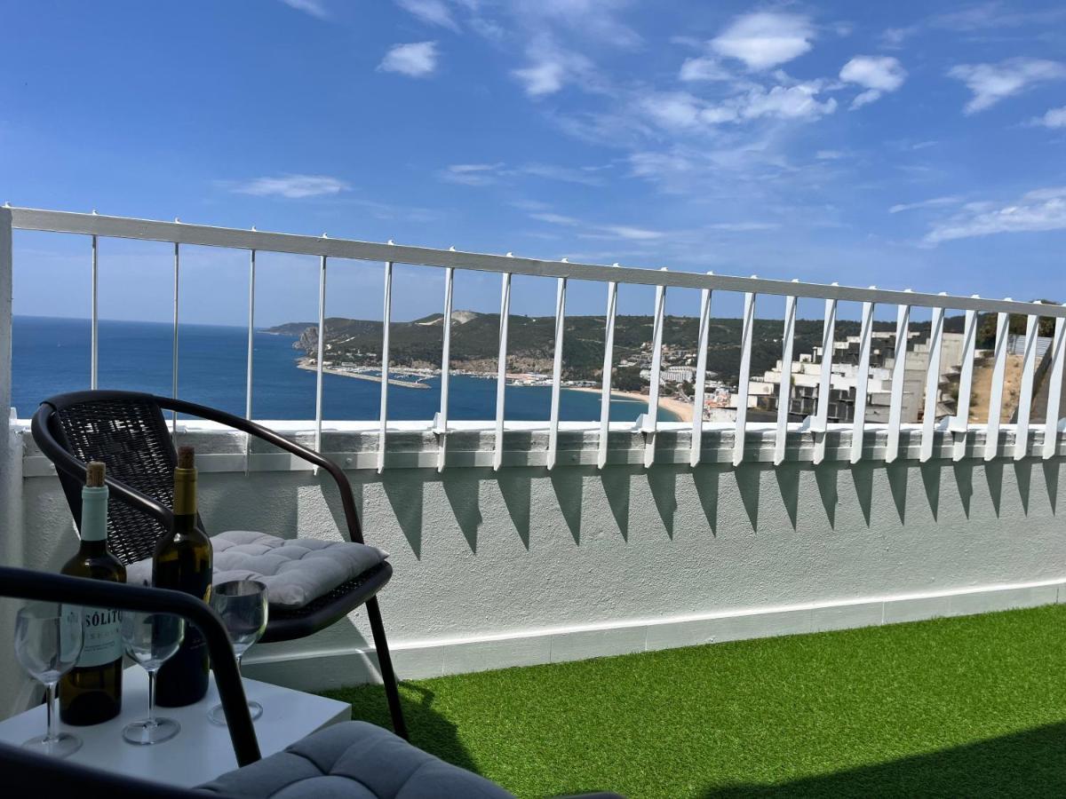 Axenic Retreat - Panoramic Ocean View, Sleeps 4, Ensuite Bathroom, New Redesign Sesimbra Esterno foto