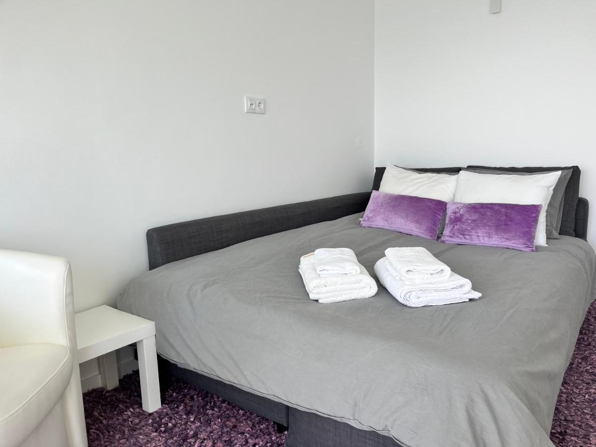 Axenic Retreat - Panoramic Ocean View, Sleeps 4, Ensuite Bathroom, New Redesign Sesimbra Esterno foto